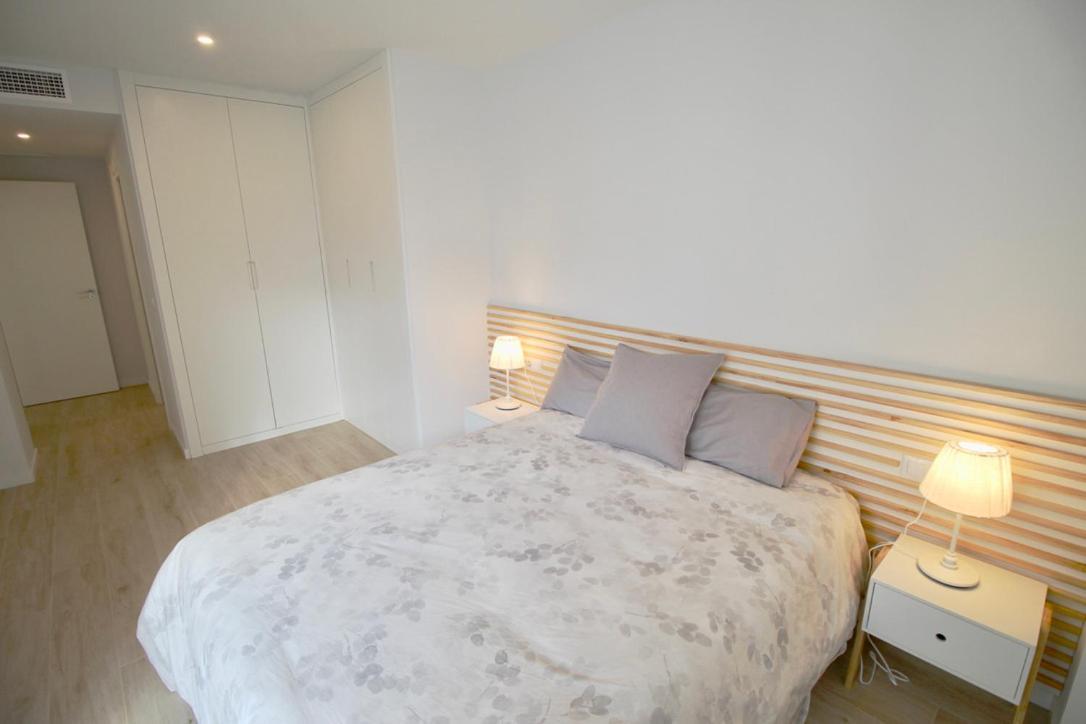 Marina Real 83 By Homeprive Dénia Extérieur photo
